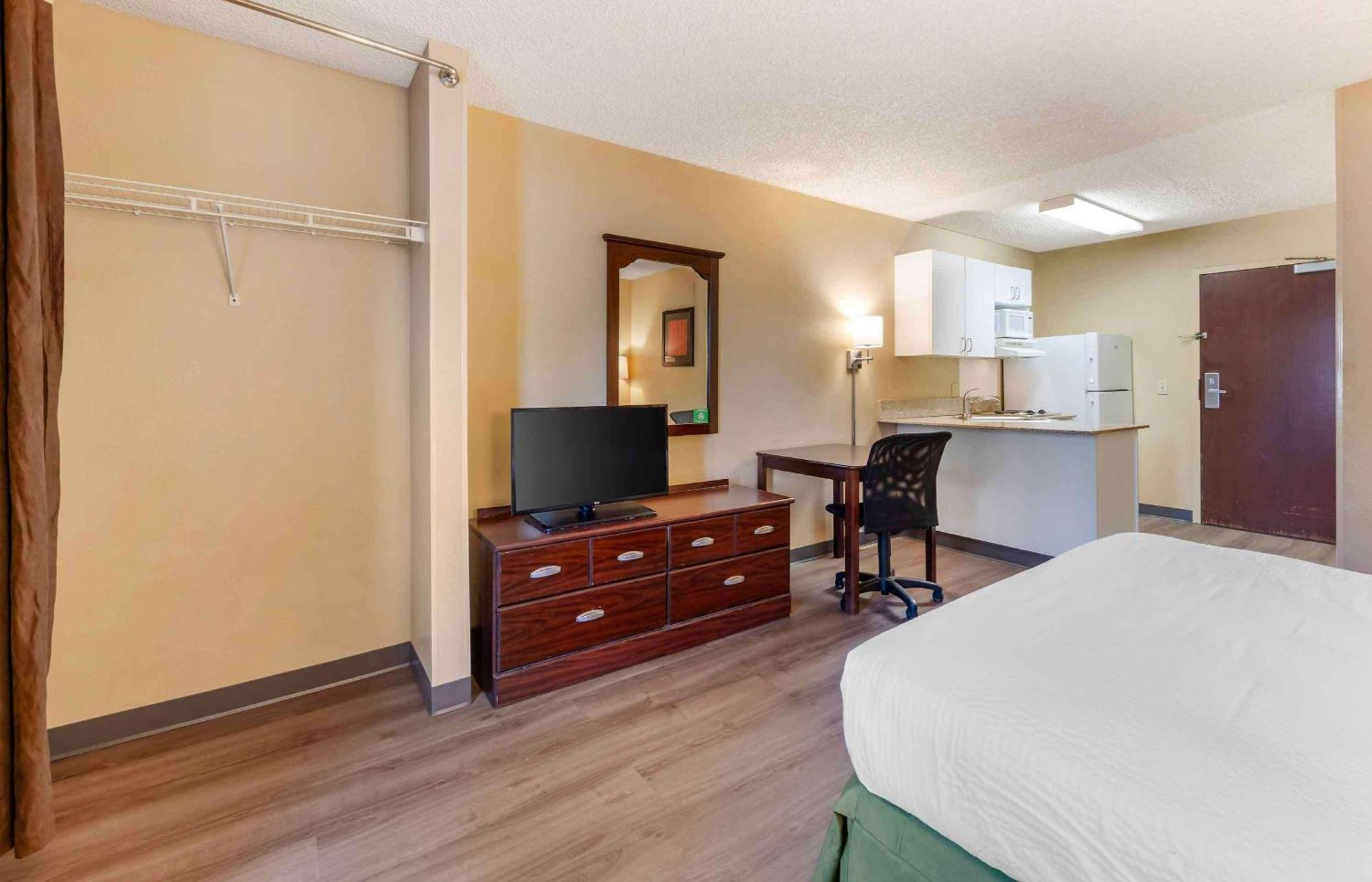 Extended Stay America Suites - Los Angeles - Ontario Airport Guasti Exteriör bild