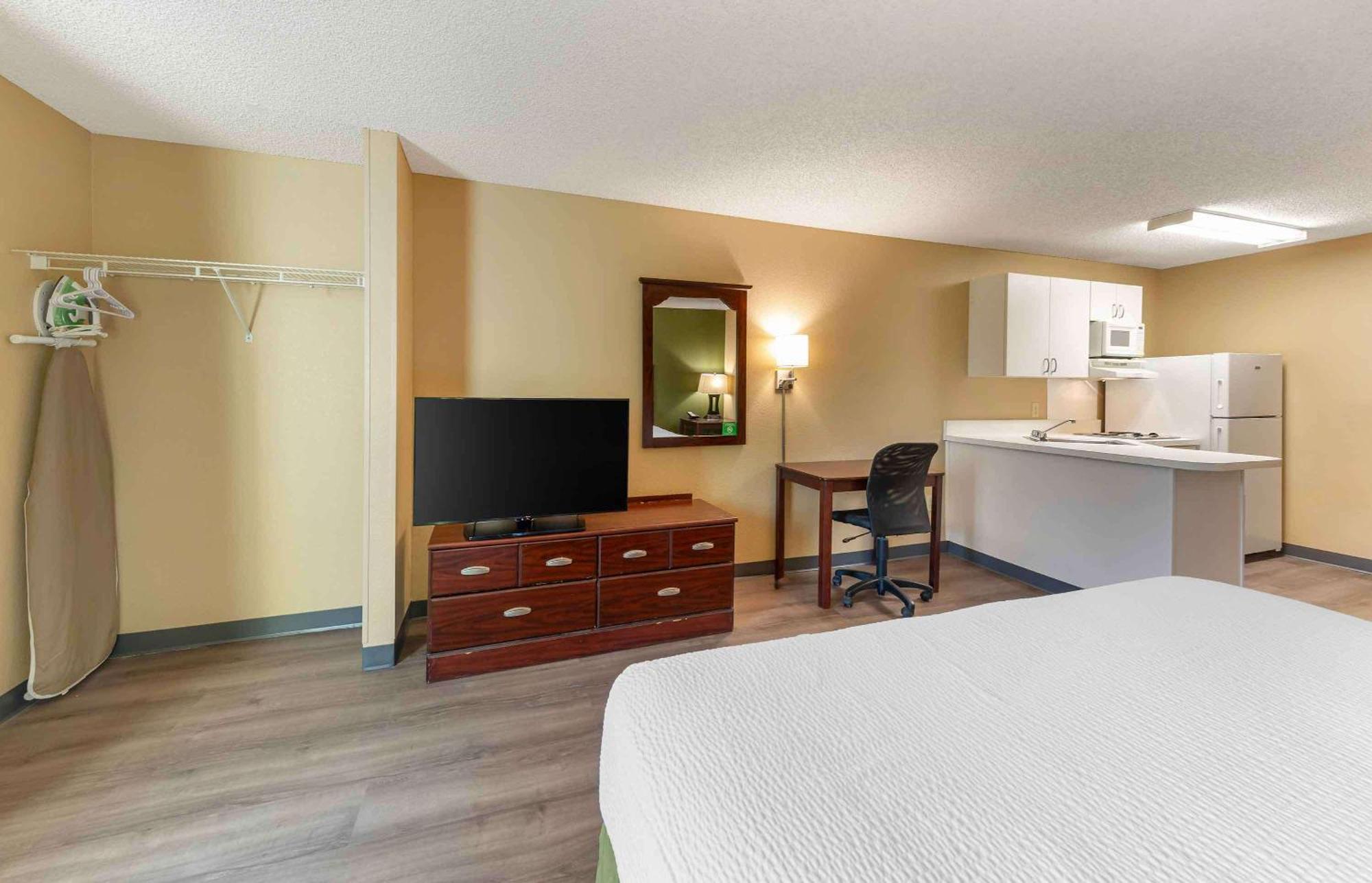 Extended Stay America Suites - Los Angeles - Ontario Airport Guasti Exteriör bild