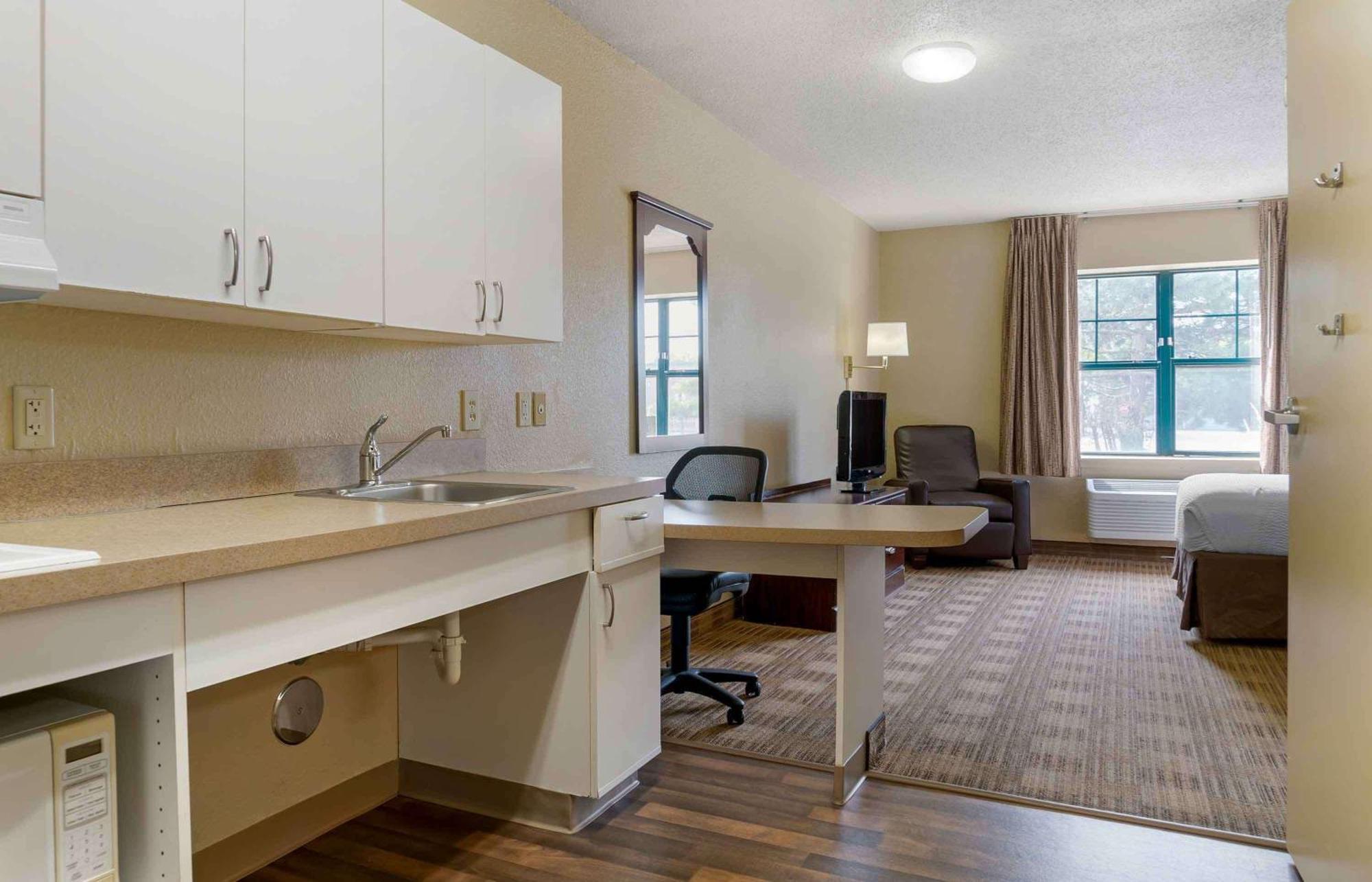 Extended Stay America Suites - Los Angeles - Ontario Airport Guasti Exteriör bild