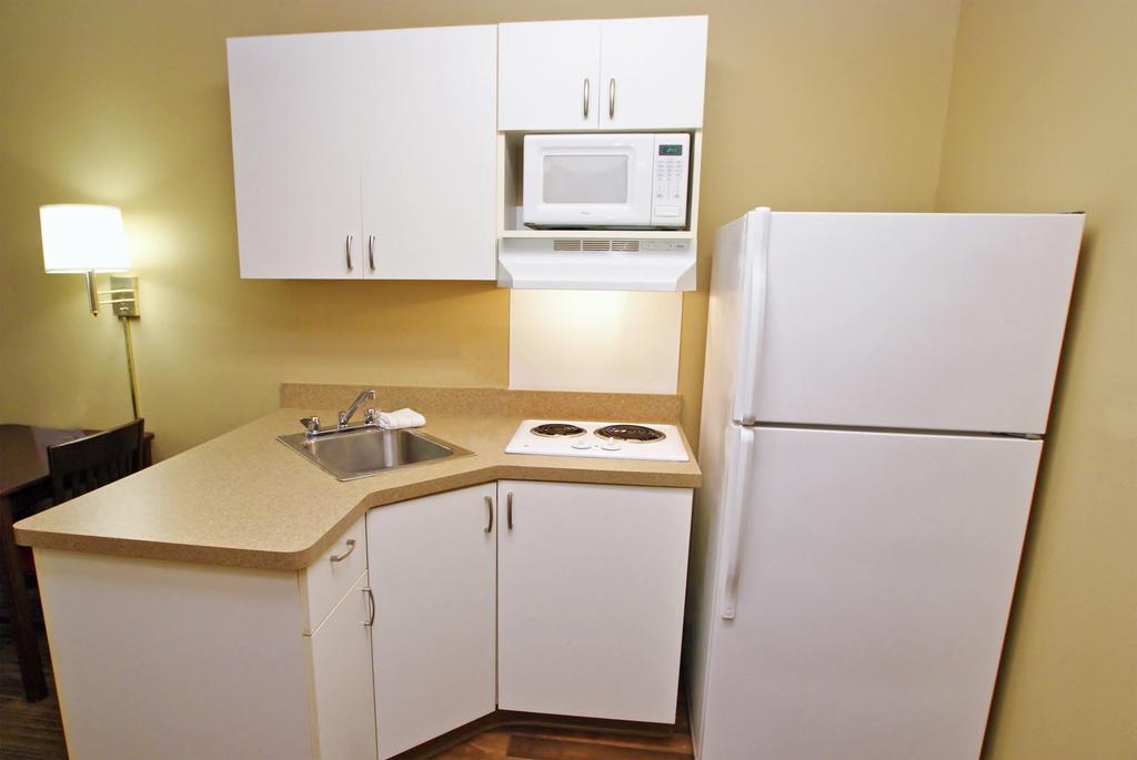 Extended Stay America Suites - Los Angeles - Ontario Airport Guasti Exteriör bild